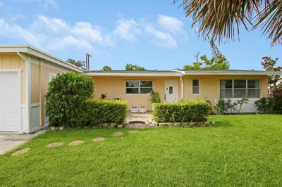 812 Dogwood Road 1
