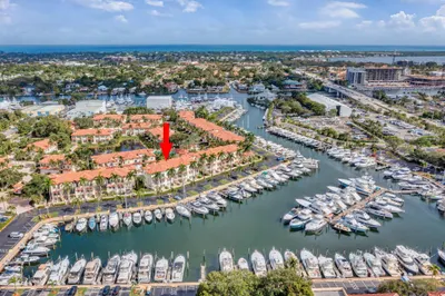 7 Marina Gardens Drive 1