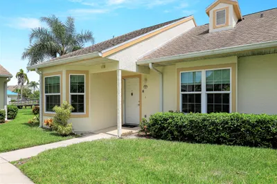 1827 Aynsley Way #5 1