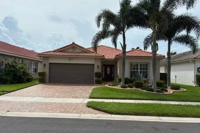 10398 Utopia Circle E 1