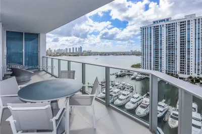 17301 Biscayne Blvd #1201 1