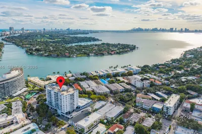 6900 Bay Dr #5C 1