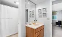 400 Beach Rd #802 Photo