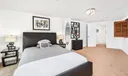 5445 Collins Ave #M15 Photo