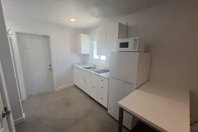 1244 W 27TH Street #B 1