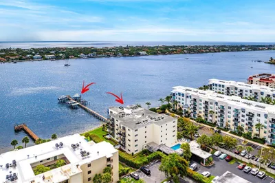 1206 S Lake Drive #304 1