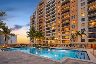 3232 Coral Way #1601 1
