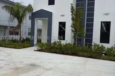 1459 NW 2nd Ave #1 1
