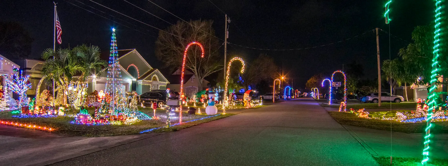 Best Christmas and Holiday Lights of 2020!