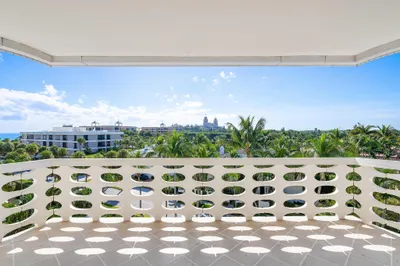 130 Sunrise Avenue #611 1