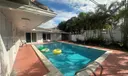 326 E 34th St Photo