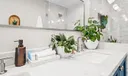 4206 Washington Road Photo