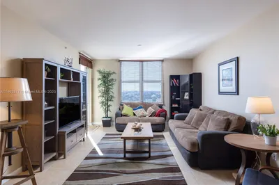 511 SE 5th Ave #1608 1
