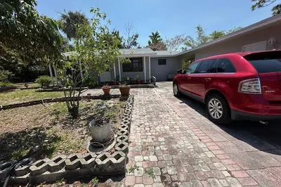 3192 Riddle Road 1