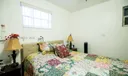 188 E 59th St Photo