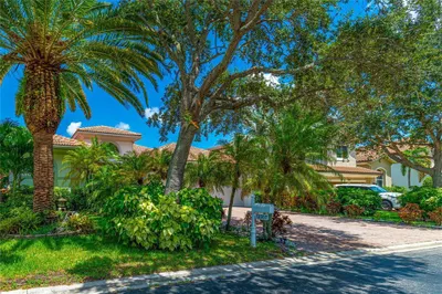 12307 NW 49th Street 1