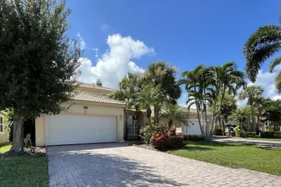 3765 NW Deer Oak Drive 1