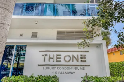 1 S Palmway #204 1