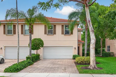 6455 Azura Lake Road 1