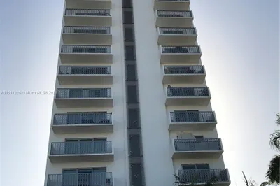1830 MERIDIAN AV #502 1