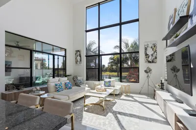 8451 Grand Prix Lane 1