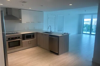 1133 102 St #705 1