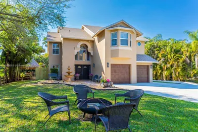 2631 SW 136th Ave 1