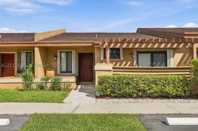 937 NW 79th Ter 1