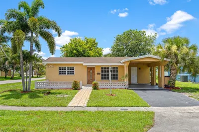 4700 NW 41st Pl 1