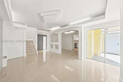 9674 Fontainebleau Blvd #28 1