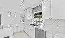 6915 N Calle Del Paz N Photo