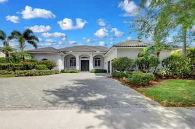 2720 Tecumseh Drive 1
