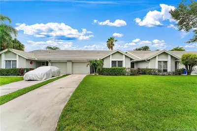 3337 SW Villa Place