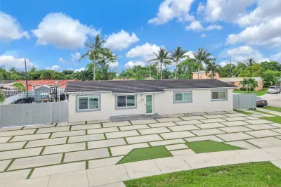 8251 NW 185th St 1