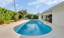4124 SE Fairway E Photo