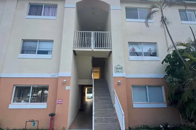 3610 N 56TH Avenue #226 1