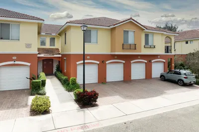 40 SE Sedona Circle #103 1