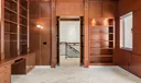 296 Ocean Blvd Photo