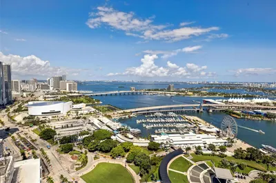 50 Biscayne Blvd #4502 1
