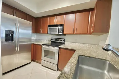 403 S Sapodilla Avenue #218 1