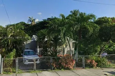 863 NW 113th St 1