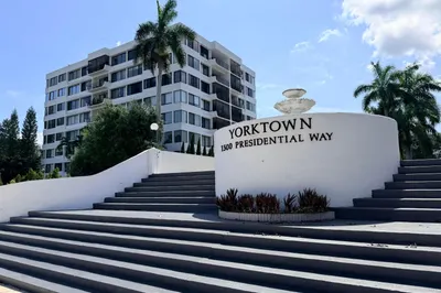 1500 Presidential Way #704 1