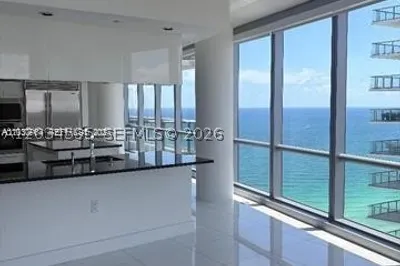 17121 Collins Ave #3101 1