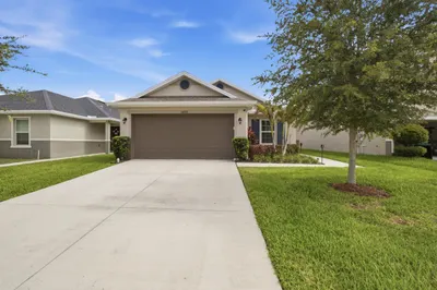 5655 NW Pine Trail Circle 1