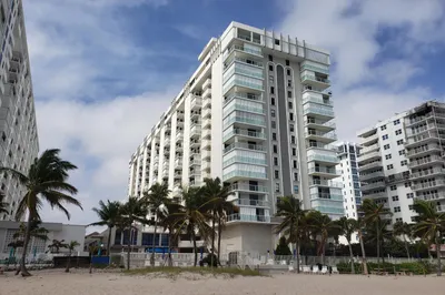 1000 S Ocean Boulevard #9J 1