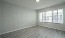 2180 Bay Dr #4A Photo