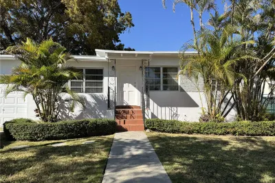 5353 SW 6th St #- 1