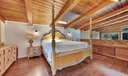 925 SW Rustic Circle Photo