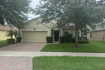 1300 Lexington Square Sw 1