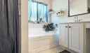 2480 SE Springtree Place Photo